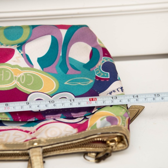 Coach Poppy Pop Graffiti Glam Tote Bag Signature Zip Closure Colorful Gold Trim - Picture 7 of 7